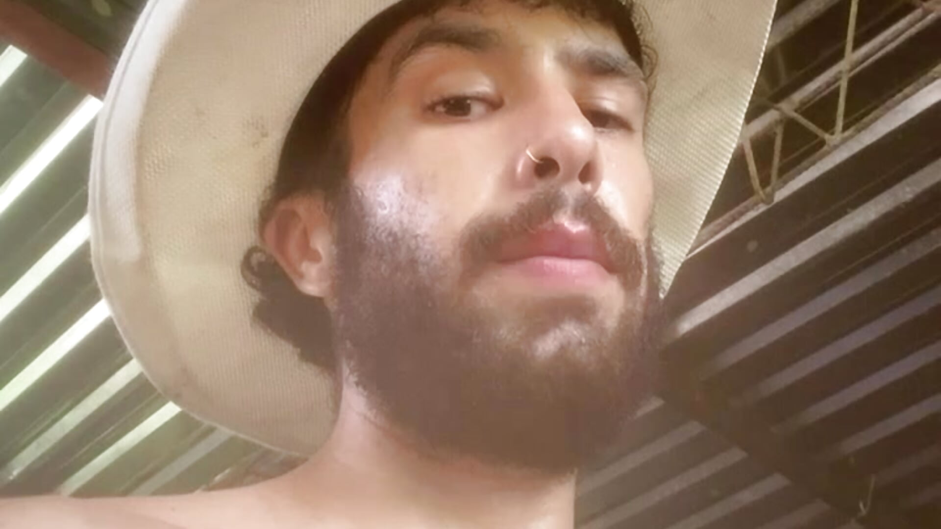 Mood Ranch - vídeo de SebastianNoir modelo de câmara