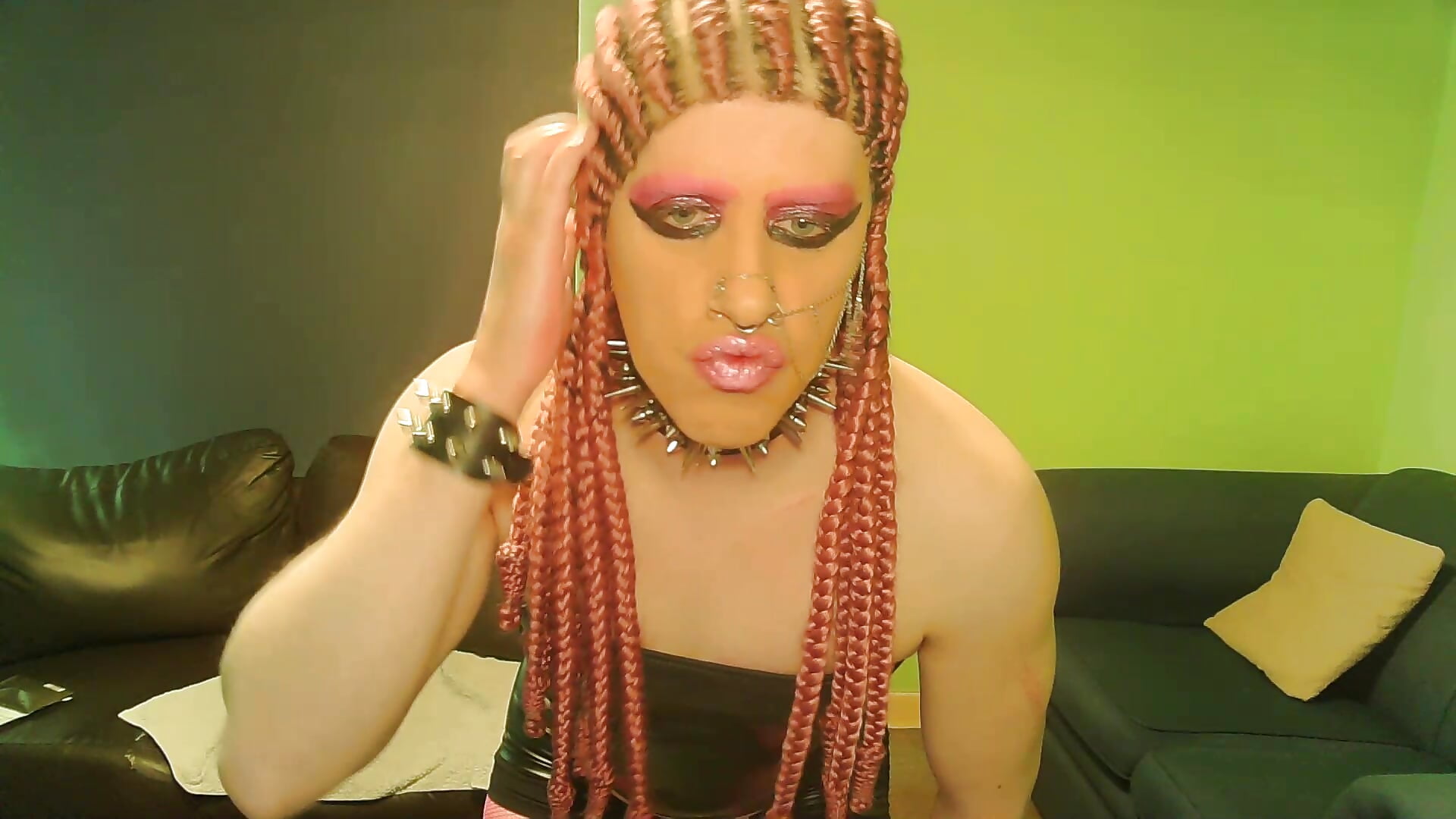 [27 Apr 13:48] Private Show - copy 28 Jun 16:57 - sexyass72主播的视频