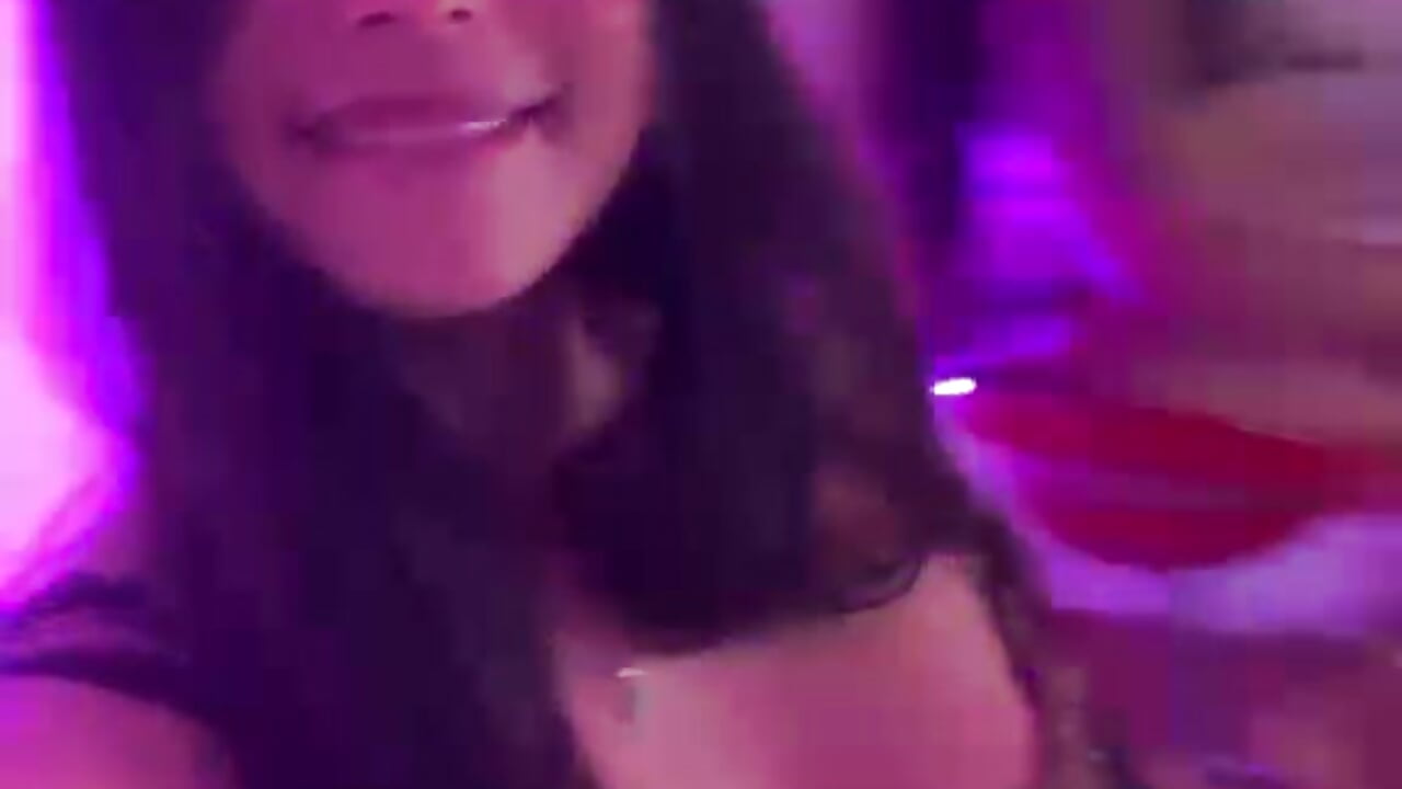 Hello - video by AriaCush cam model