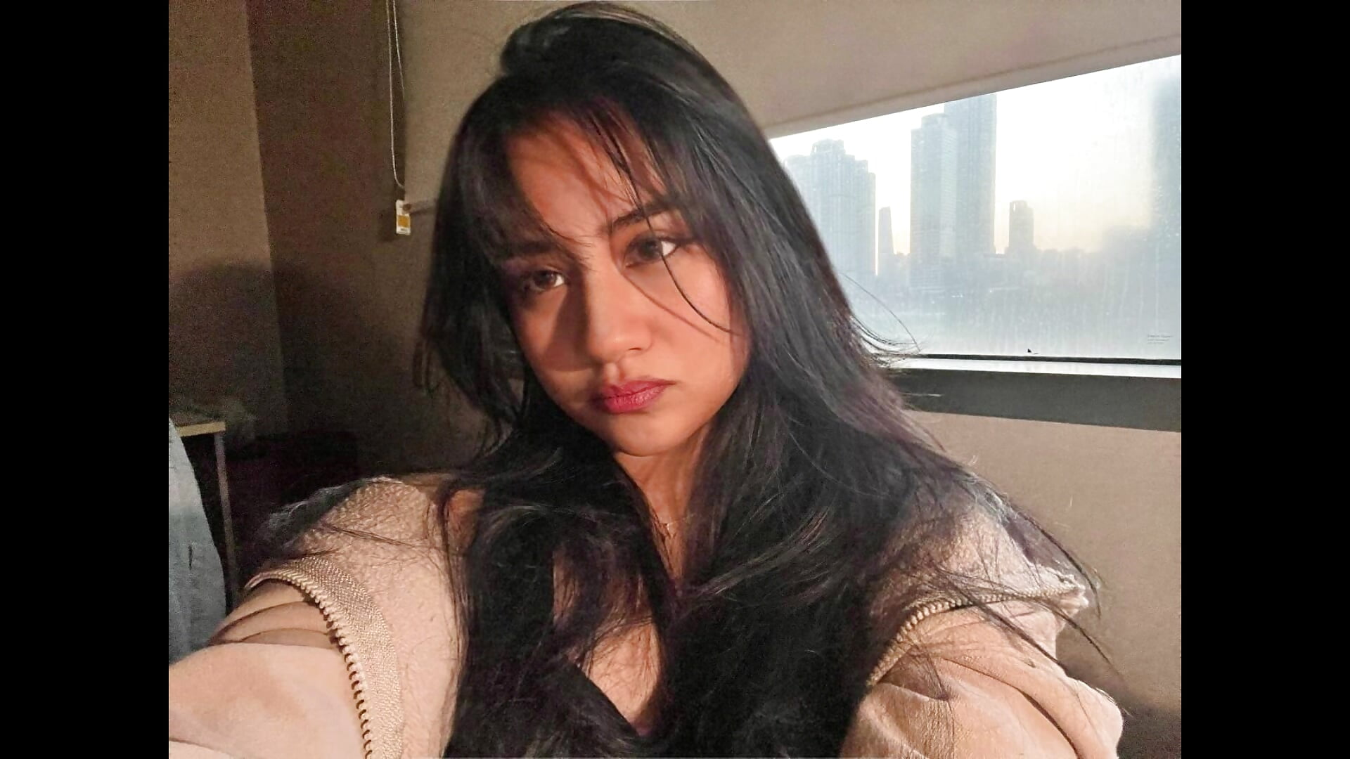 Morning Vibe - vídeo de MarileeMisiaszek modelo de câmara