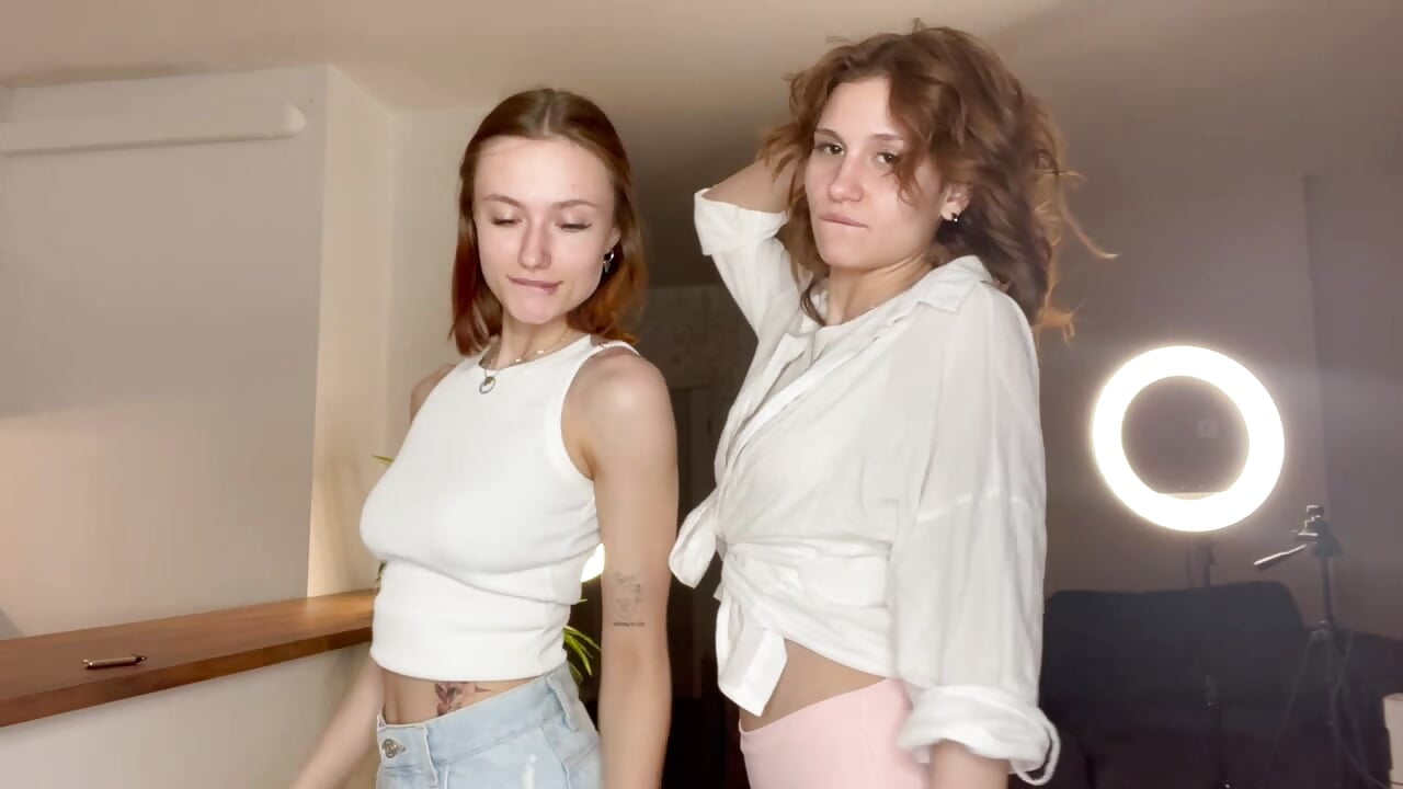 missed us? - video by BuenaKratky cam model