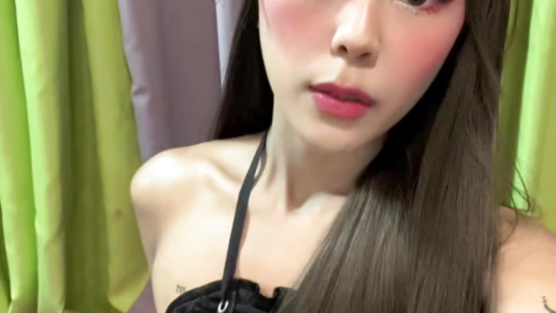Vídeo  5646 de modelo de vídeos kimilicius – em alta