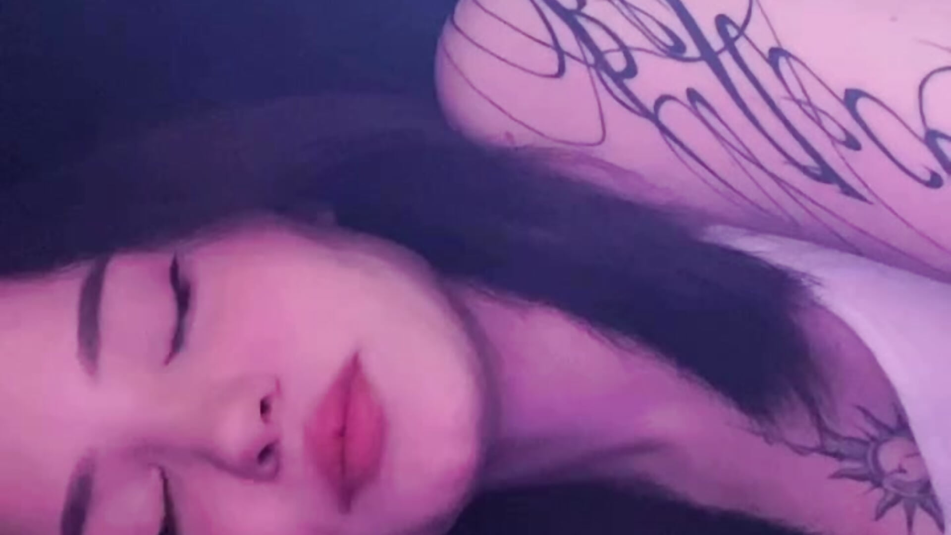 IMG_9781 - Video von KimikoKoeninger Cam-Model