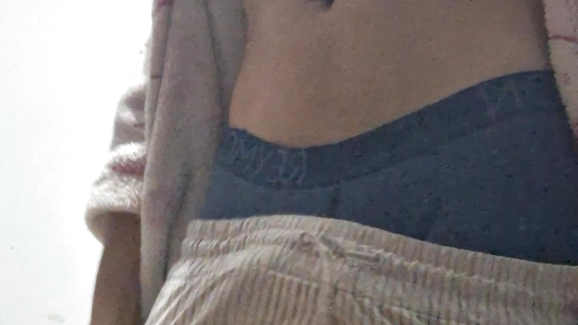 Alguito – video od webkamerové modelky monitolechero