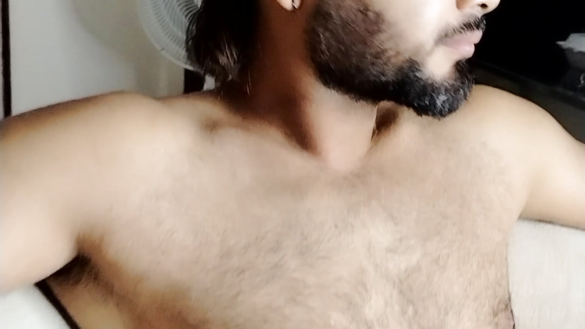 kiss me - video van Adonis_Atlas cam-model