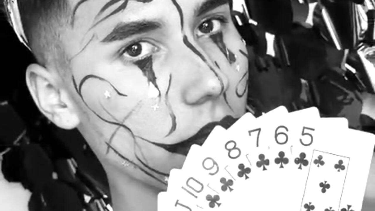 Your Lucky Halloween Charm 🎃 – video od ThiagoSexy005