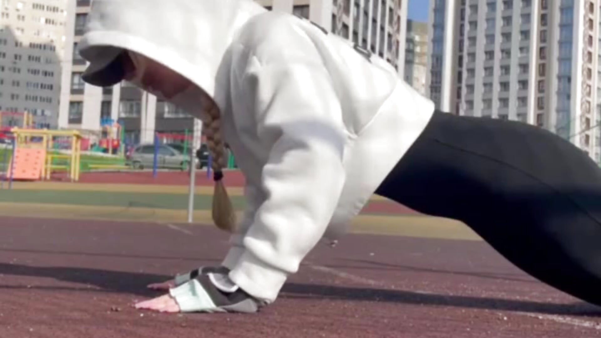 My lifestyle<3 - video by SamanthaLA cam model