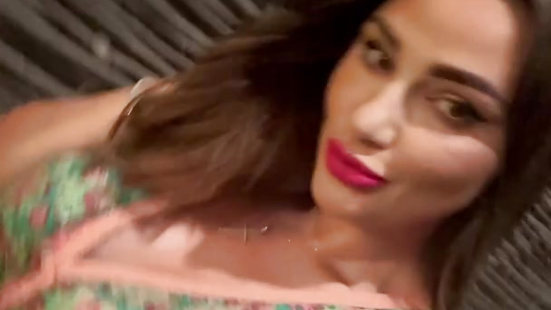 Me♥️ - video by AylaSparkk cam model