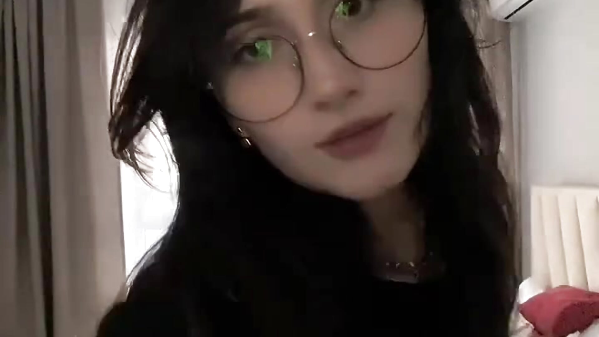 just morning 🥰– SaintMental kameramodell videója