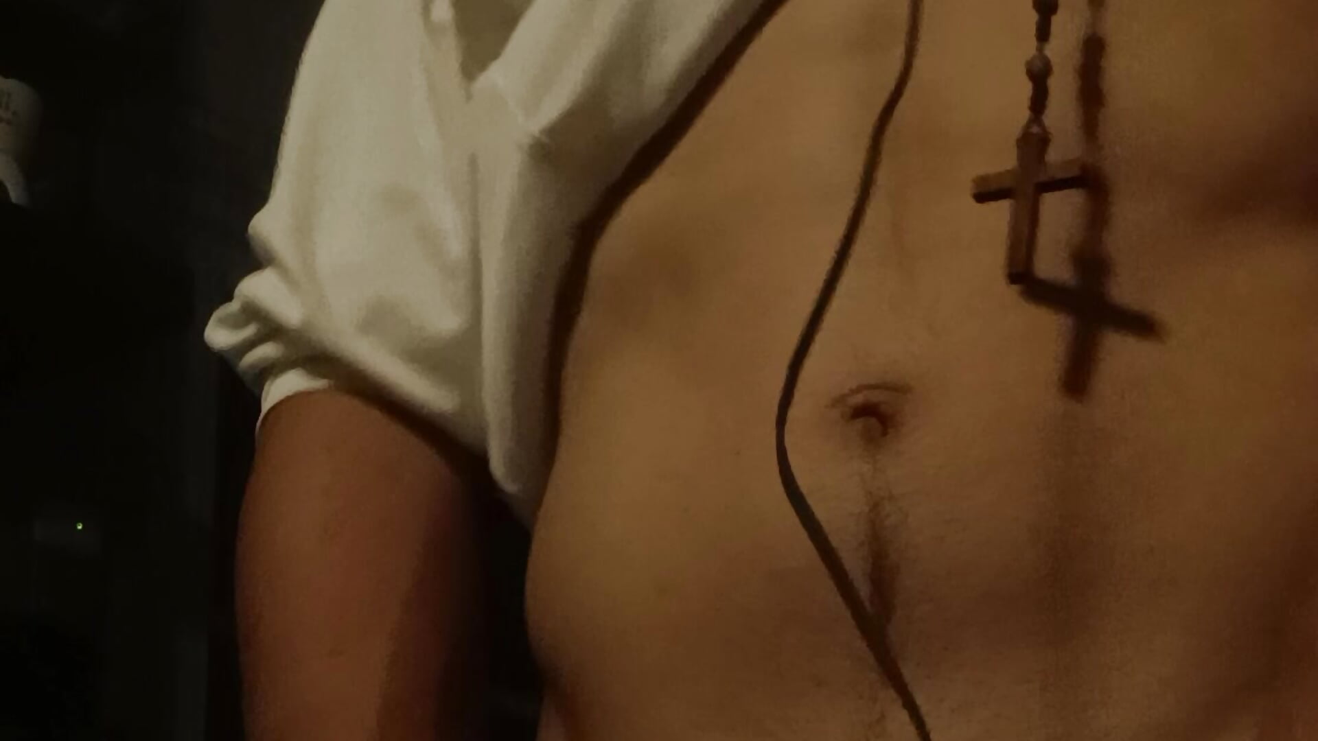 Just my body - فيديو من pingadulceproficial7 موديل الكام