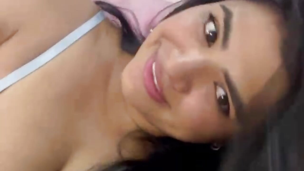 Hi guys!🍒 - 視頻由 Mia-Stones 主播提供