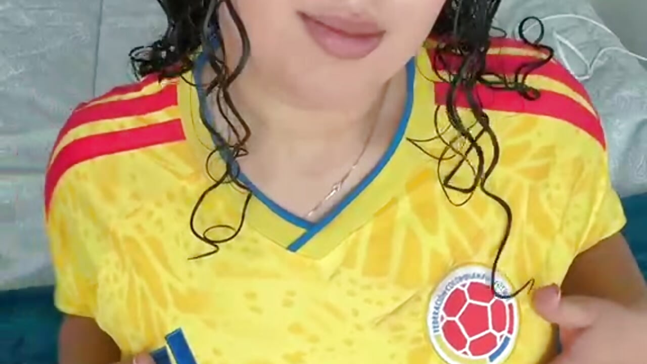 Go My Colombia!! - video by isaxcurves cam model
