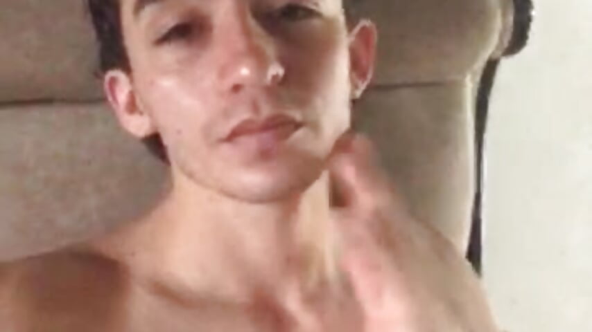 Blanquito y flaquito - відео від вебкаммоделі brad_bigdick