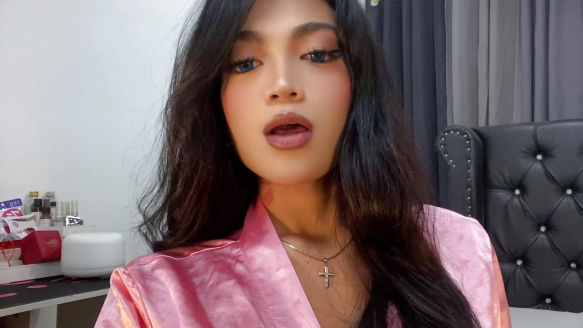 1b2ac34e30ac4af79a7381fcfd1a82fc - video by AveryBlesss