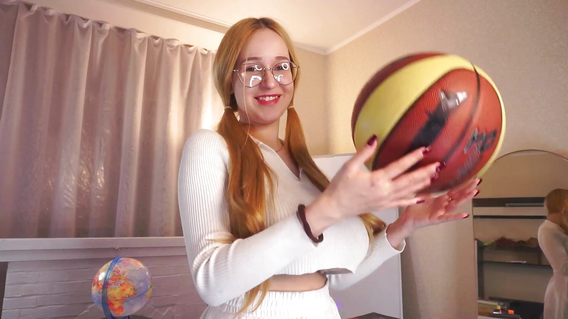 i love baskettt ^3 – video od webkamerové modelky RosannaBennerman