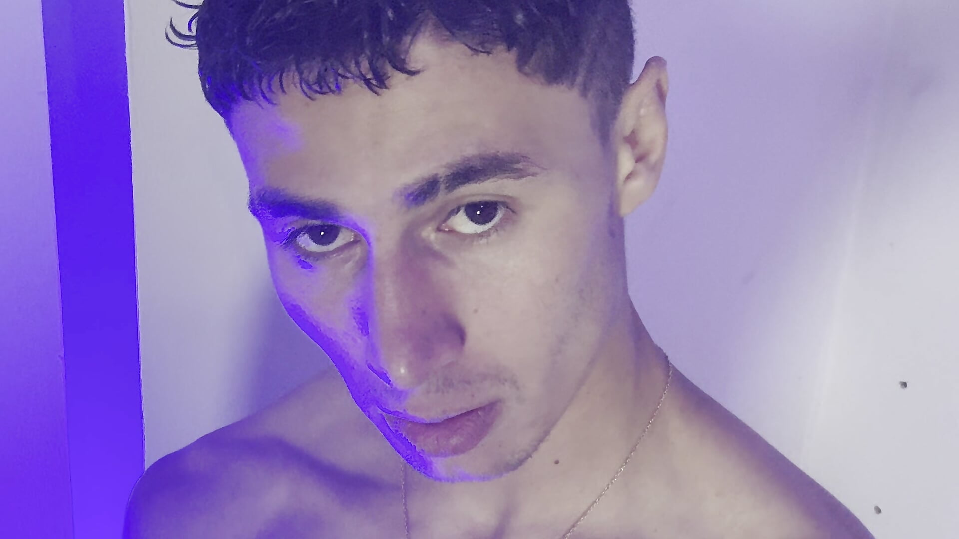 Marco - clip cu lyra-marco model videochat