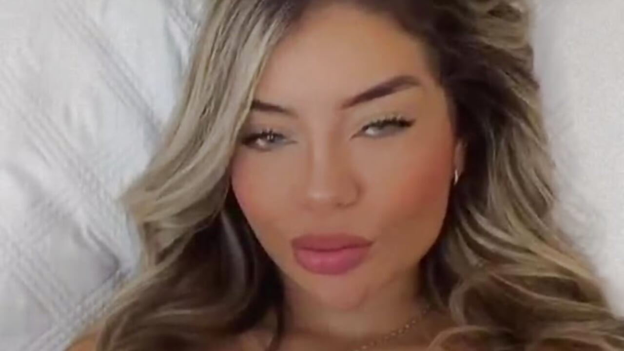 Your new blonde girl! - Vídeo de ARIANNA_KYLEE, modelo de vídeos