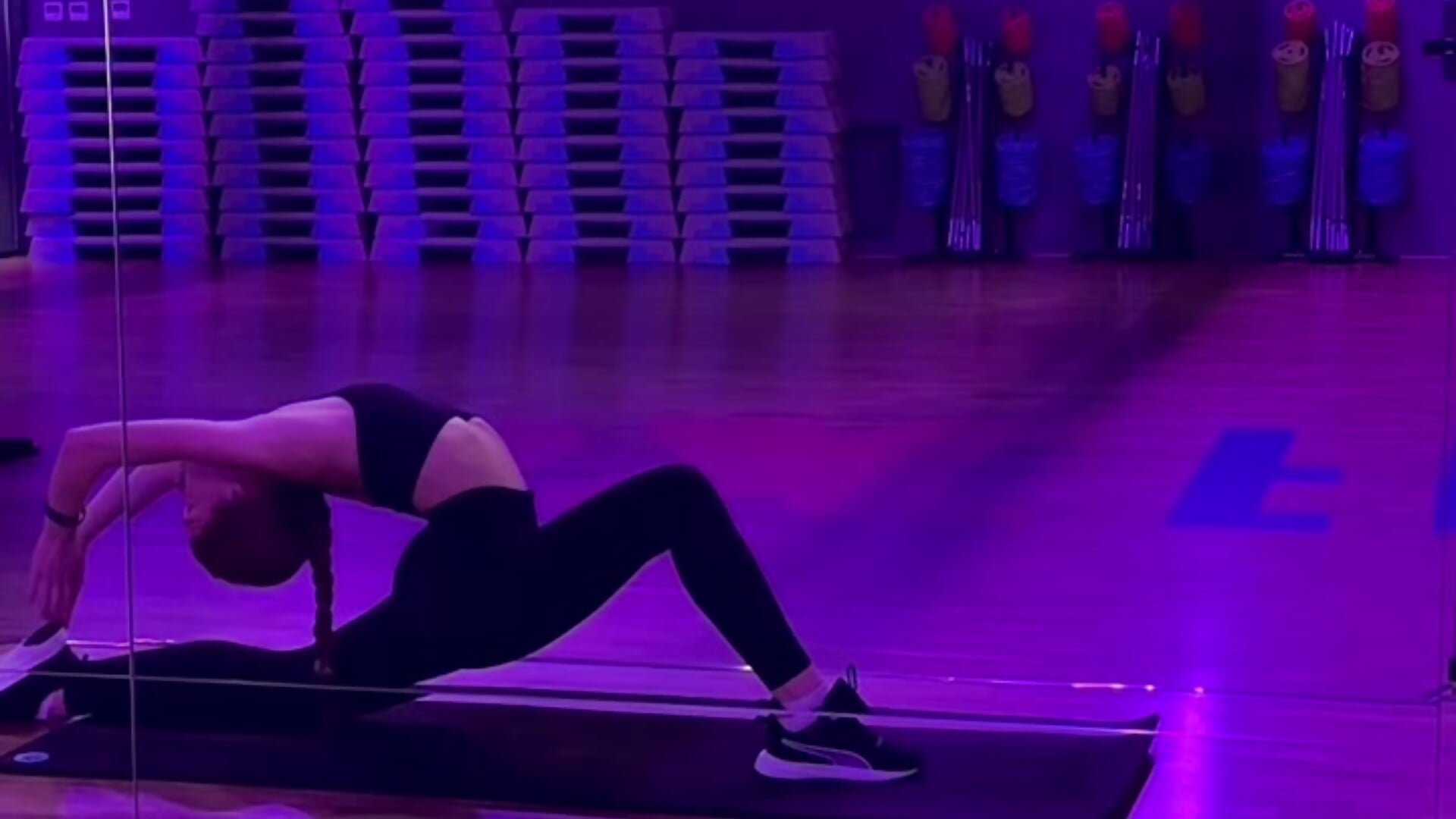 flexible - vídeo de NamiRedhead modelo de câmara