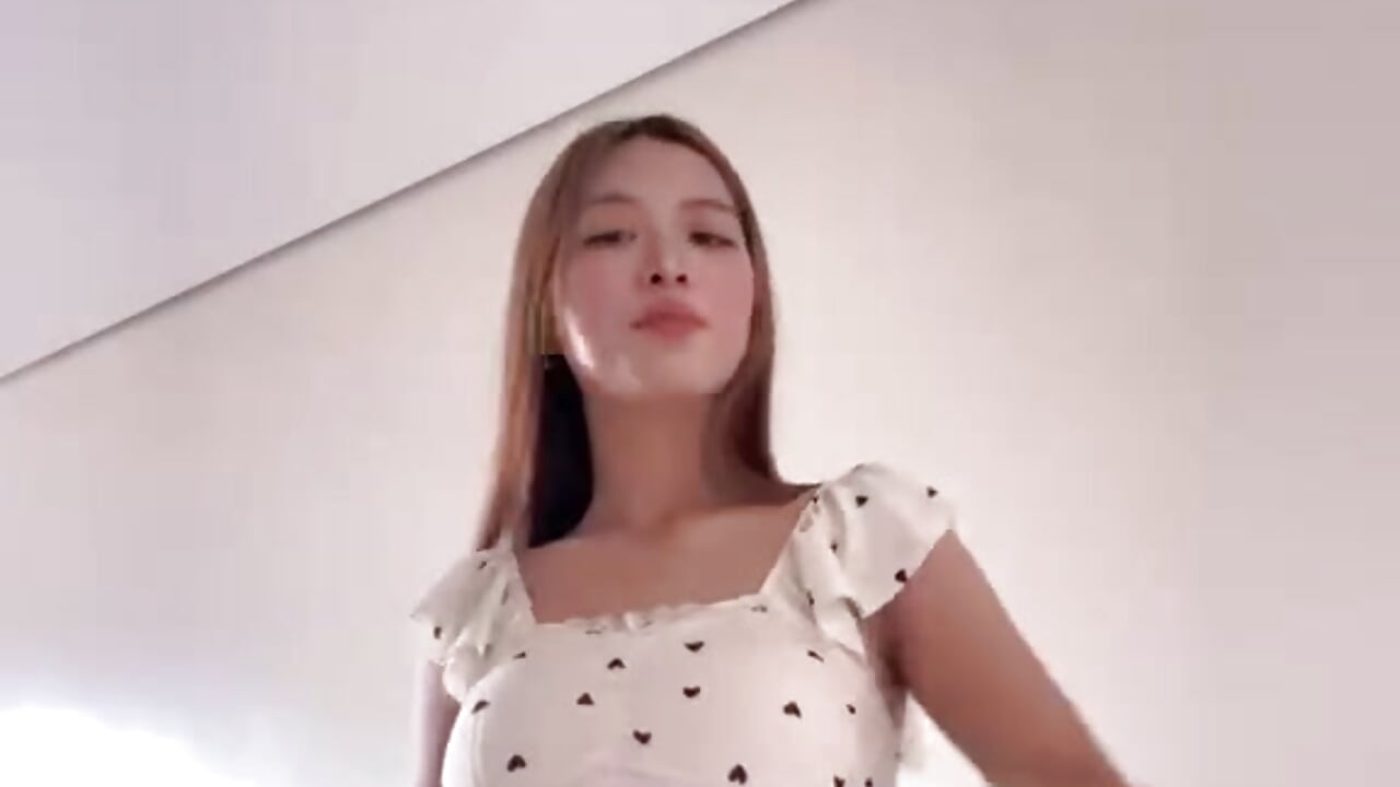 Lets dance🫠🤌🏻💗 – video od webkamerové modelky CozyKittyy