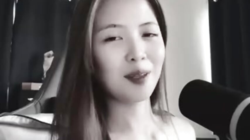 Love to sing😊 – video od webkamerové modelky CozyKittyy