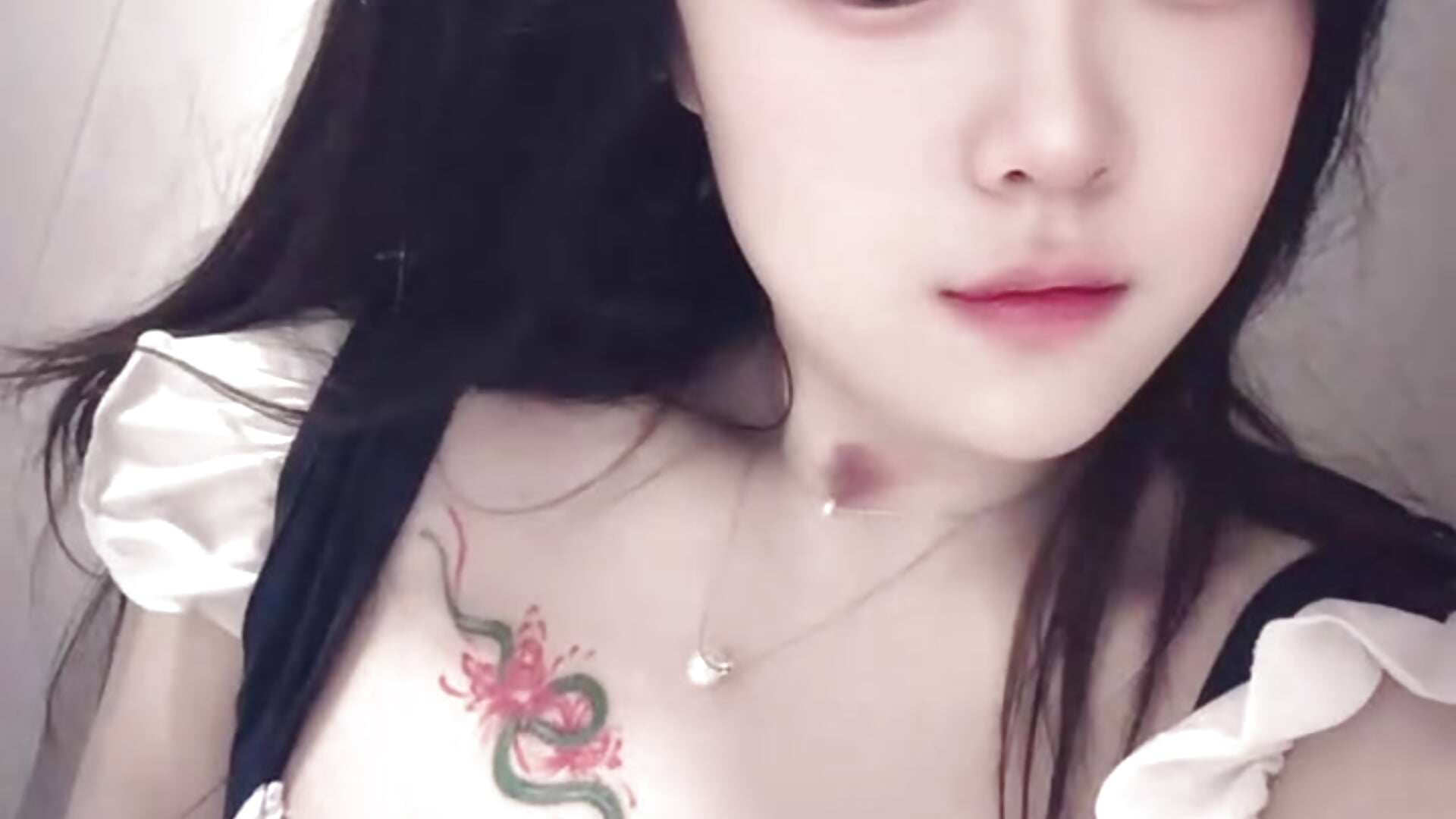 2ea34c1d19c00121223244f5e880e3dd - video by M-LL520 cam model