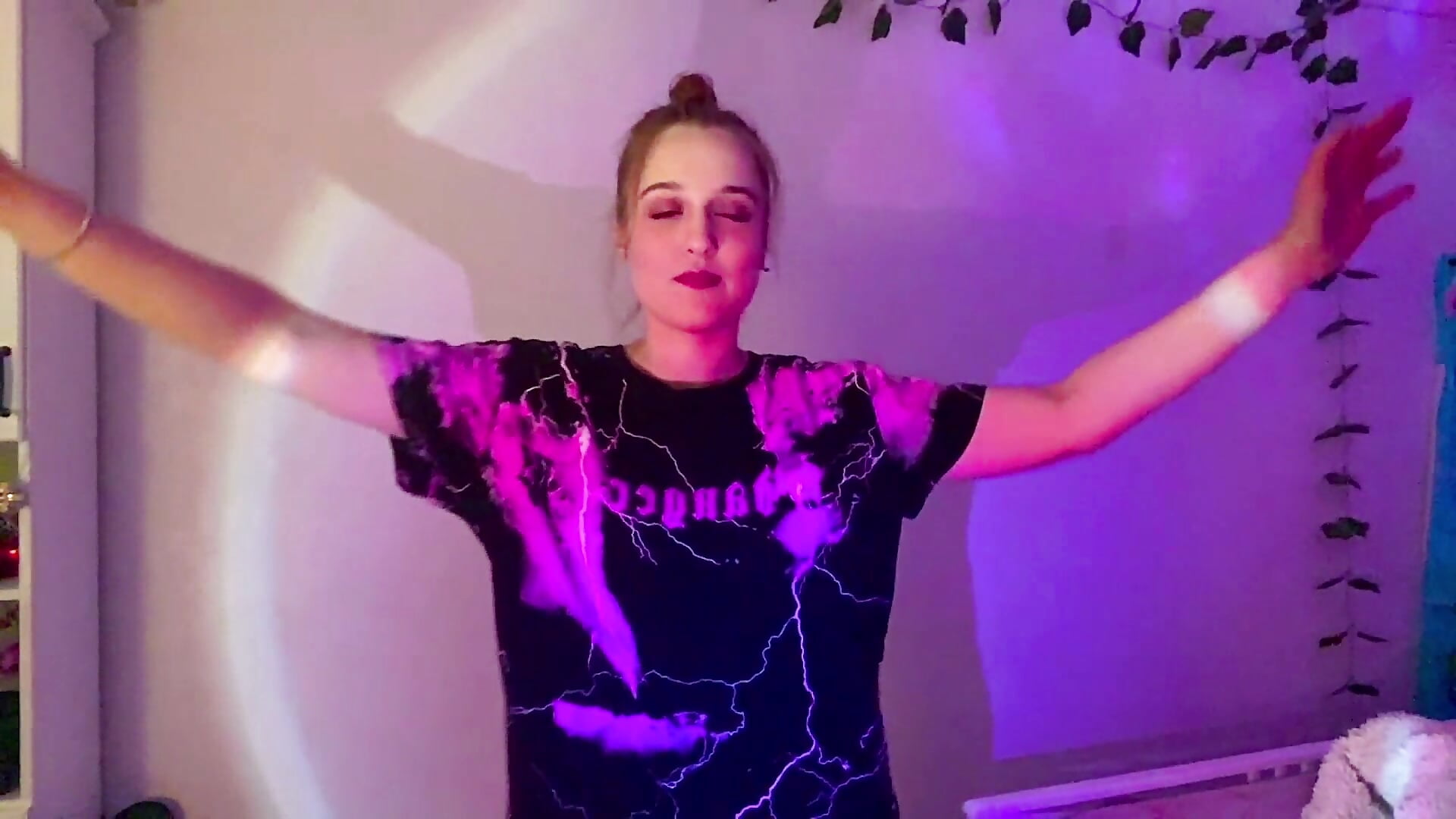 Just first cute video! - video van TrixyPaw cam-model