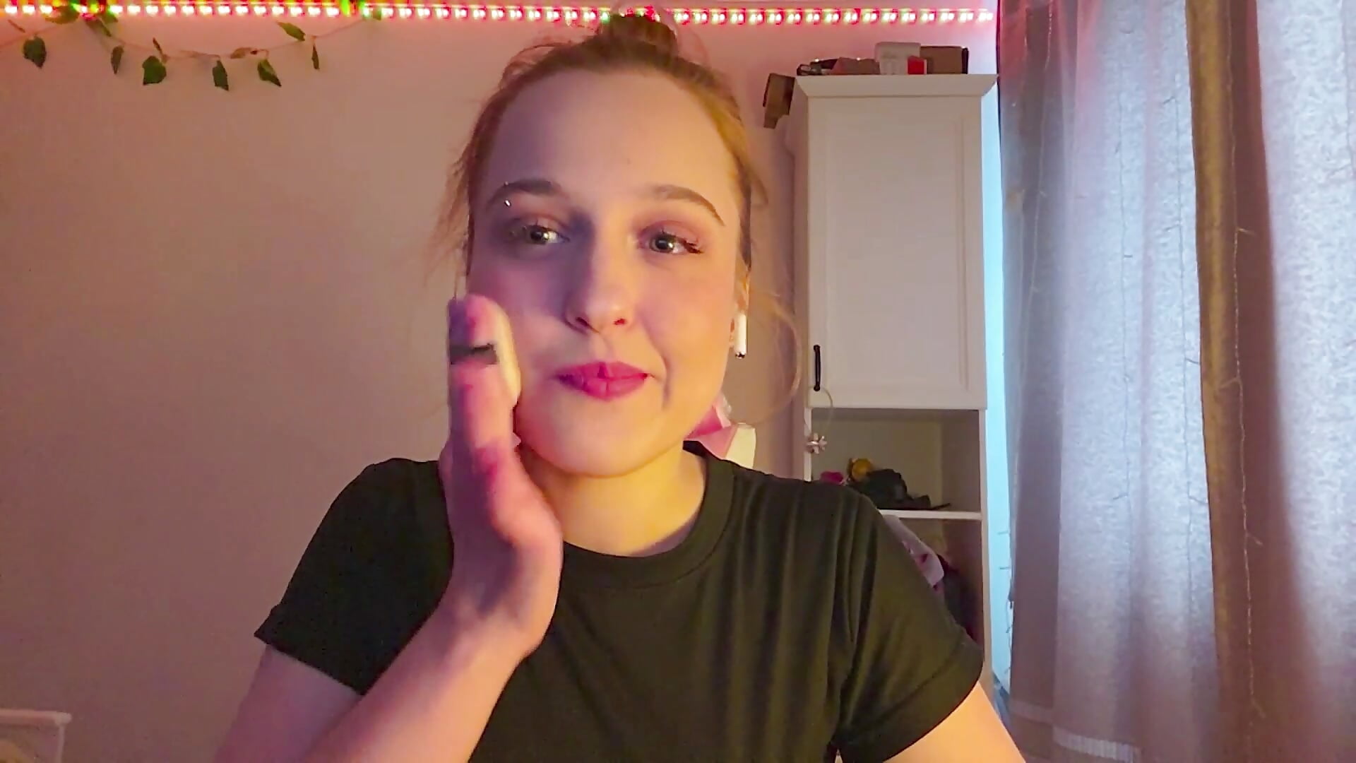 Cute Make up - video van TrixyPaw cam-model