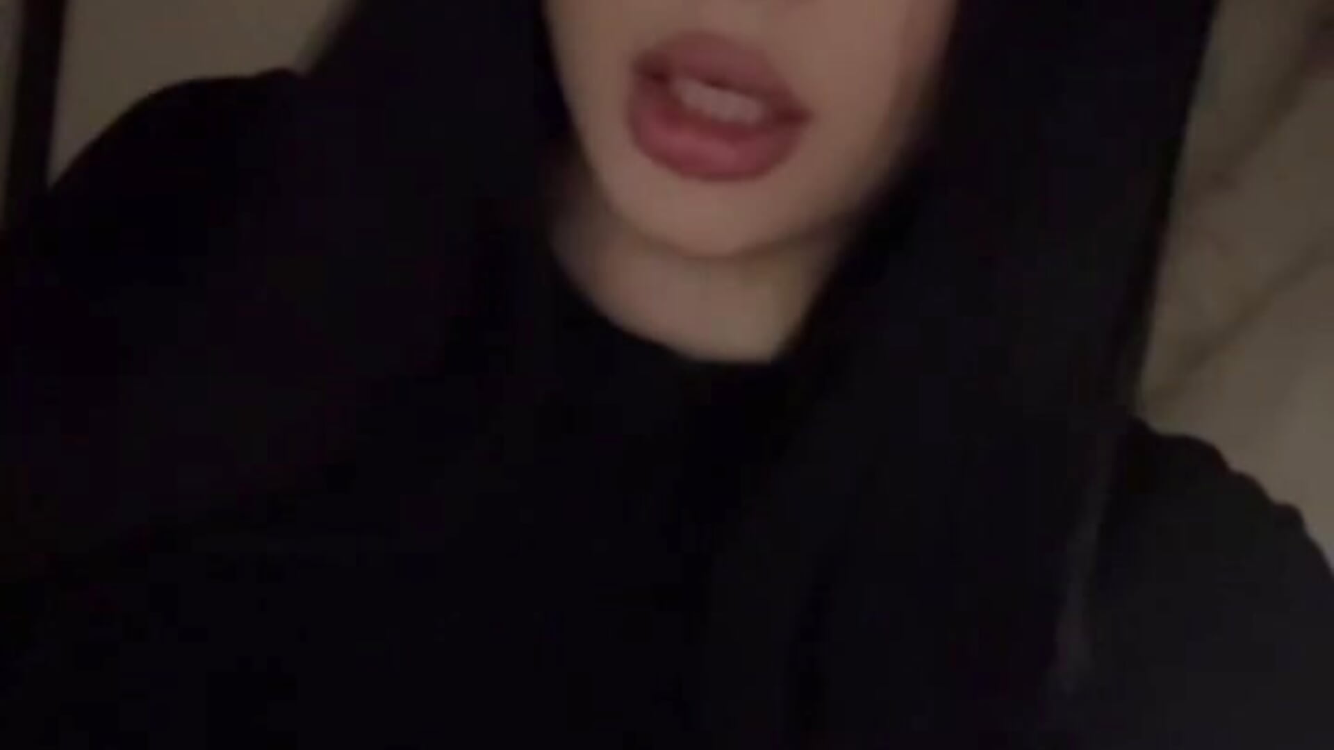me?? – video af MerlynPoor