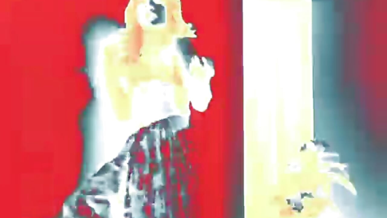 Amazing Dancing - فيديو من SexyShila-97 موديل الكام