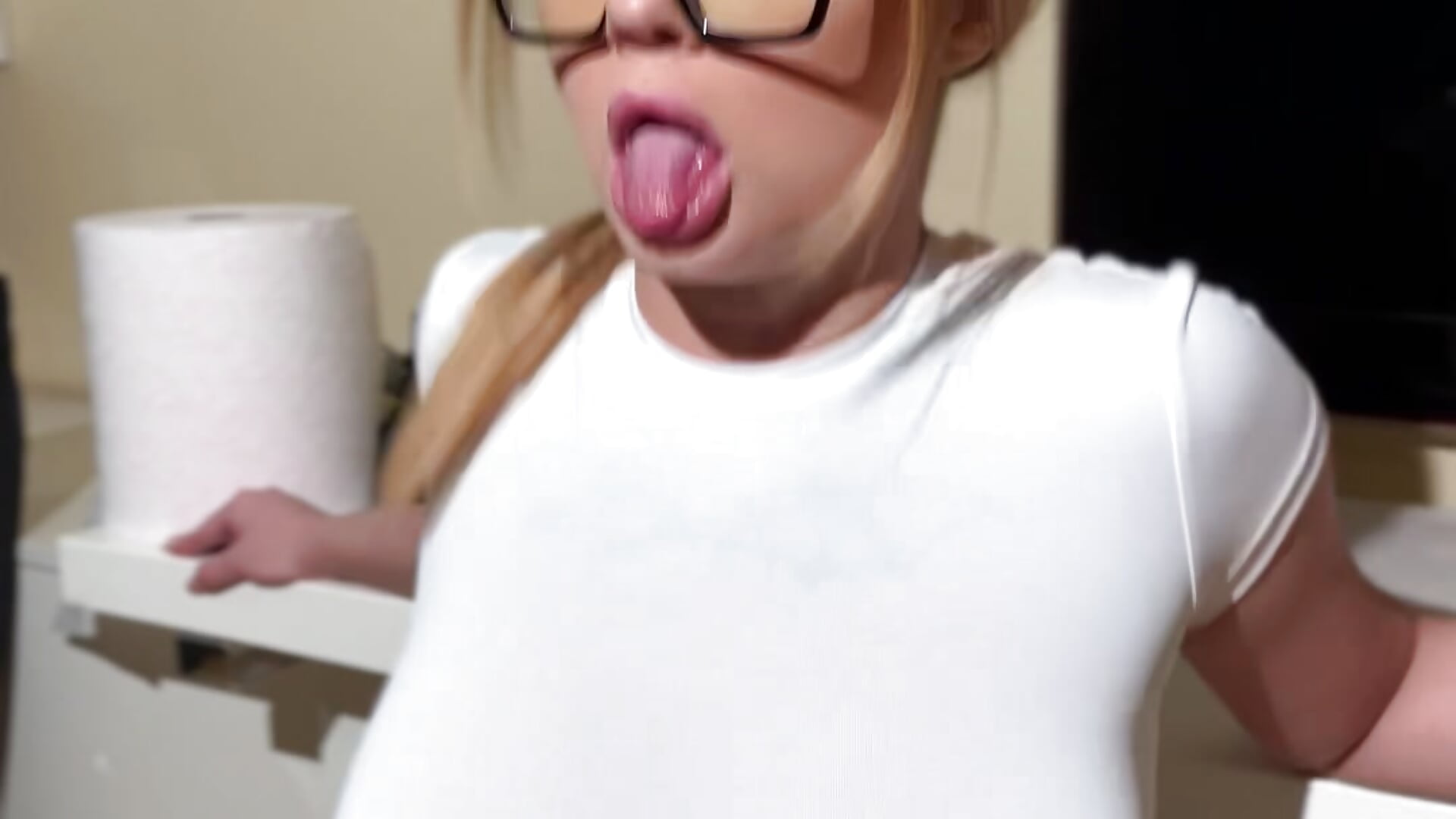 I love bounce aww - 視頻由 KittyKatyx 主播提供