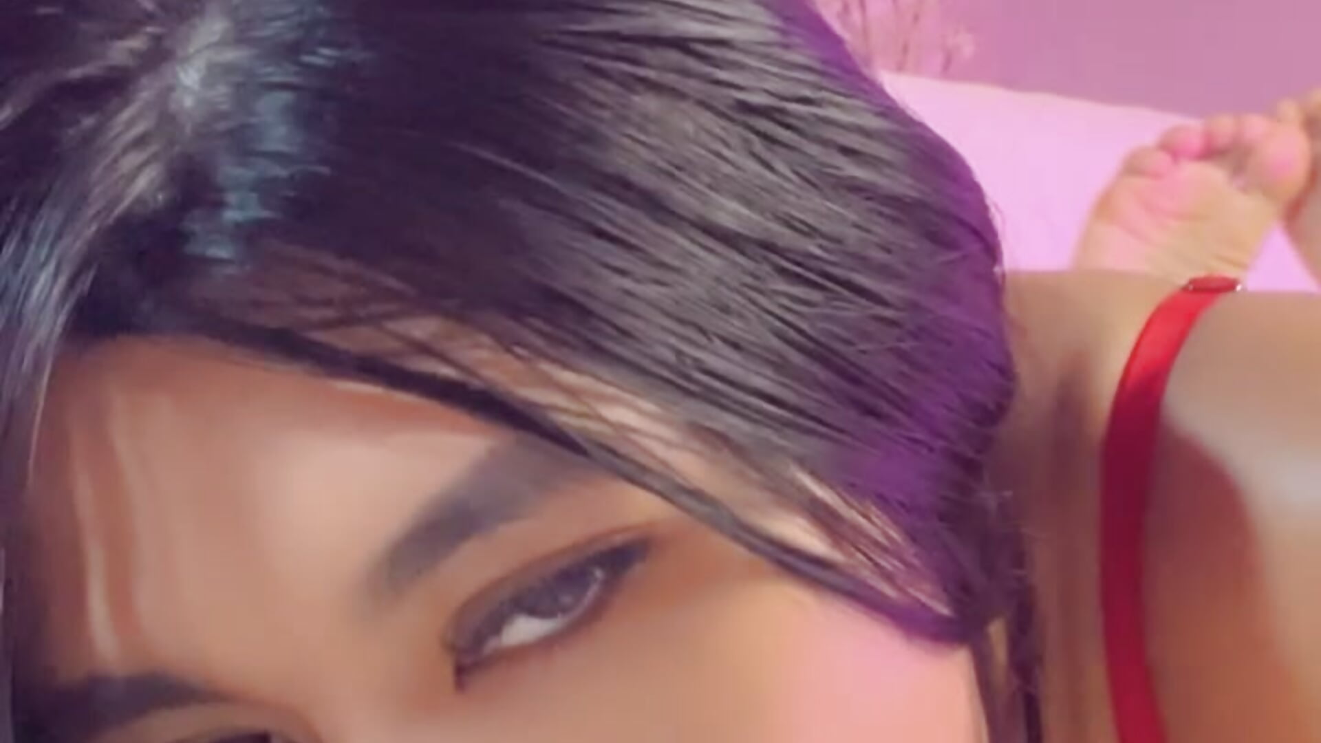 Do you want me to suck you a little? 😜😝