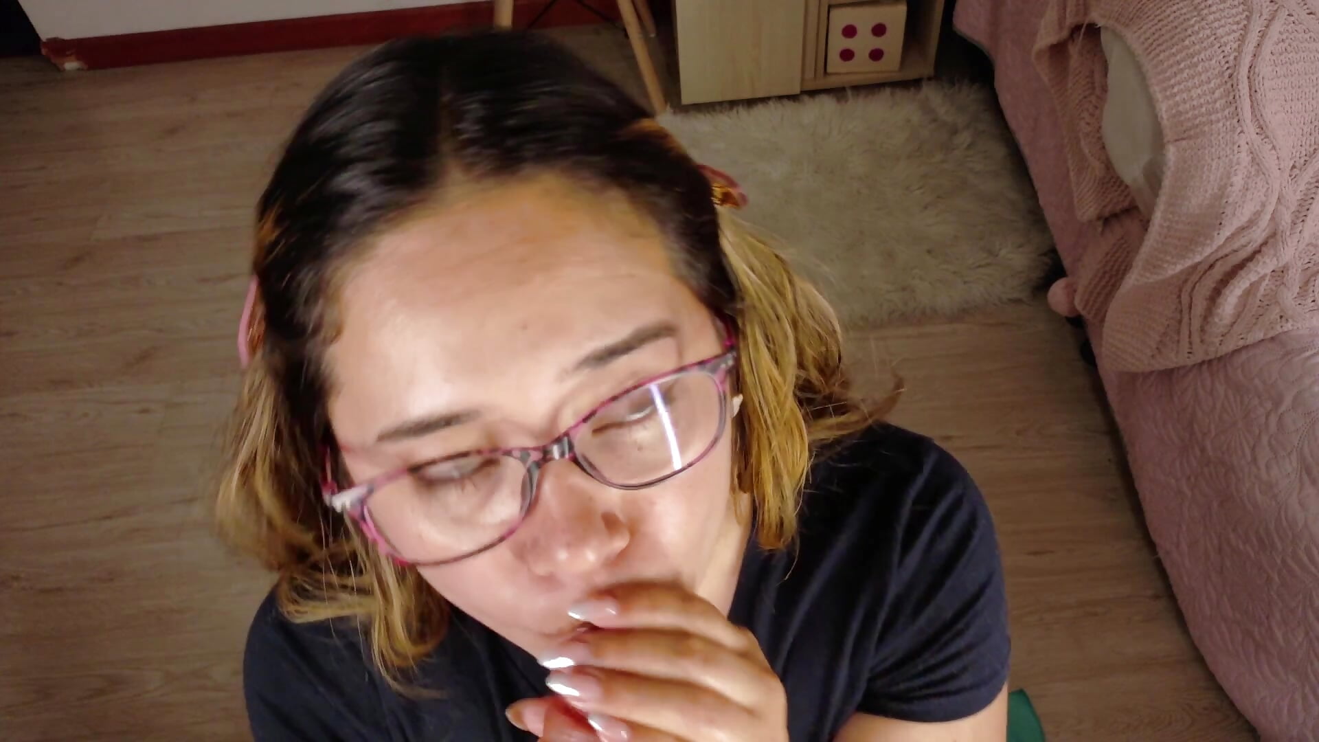 Your nerd neighbor gives you a great Blowjob
