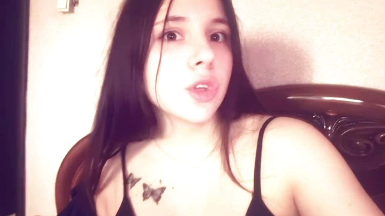 The gentle butterfly - video van Julia_Shyy cam-model