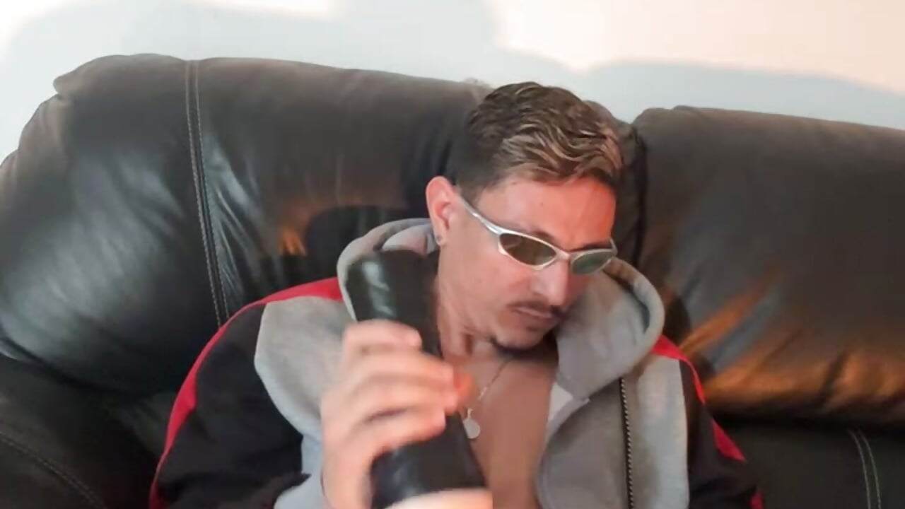UM PAU GOSTOSO DESSE VOCÊ NÃO VÊNEM QUALQUER LUGAR. — filmik BINHO_ZANARDI, modela(-lki) na kamerkach