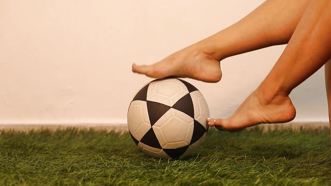 🏆✨The excitement of the World Cup is not the only one that exists 🏆✨ – video modela na kameri DinaNoor