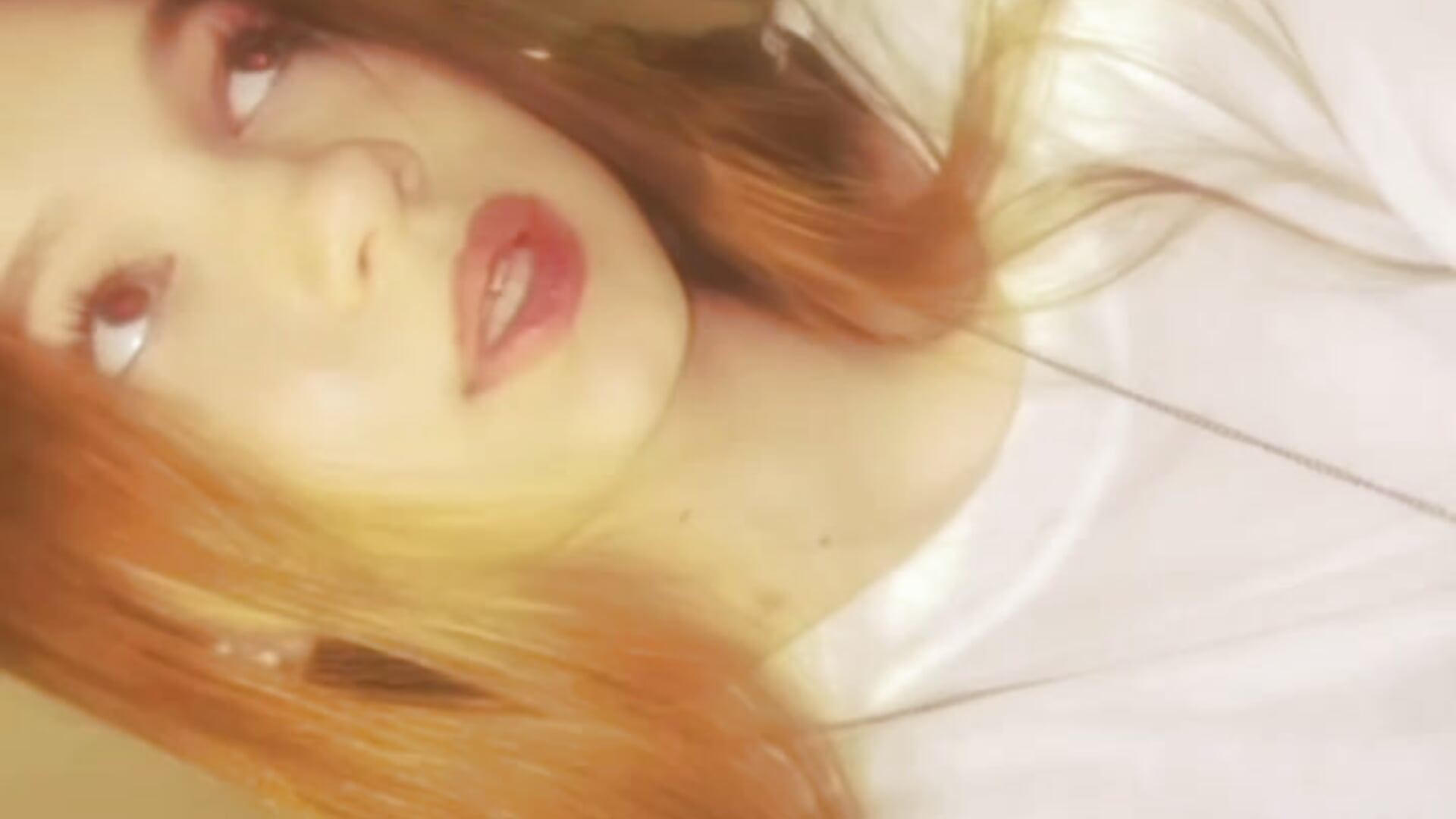 kisses - video di Sonya_Solnarima modella di cam