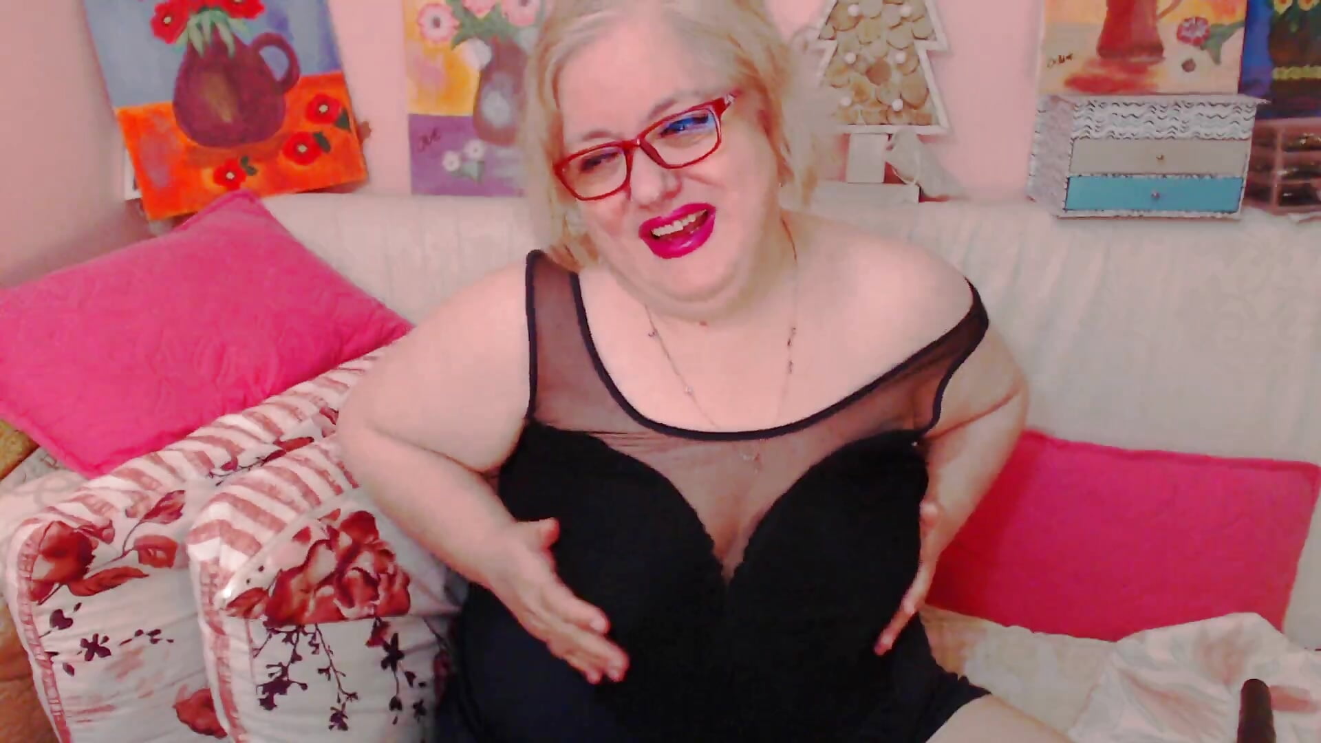 Hello – video modela na kameri Maturelove_xxx