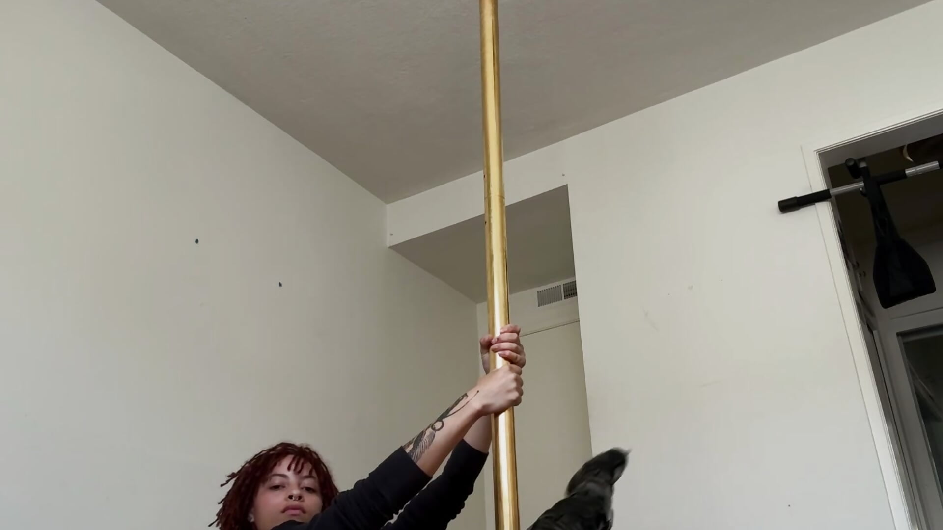 trick :) - video di eryswest modella di cam