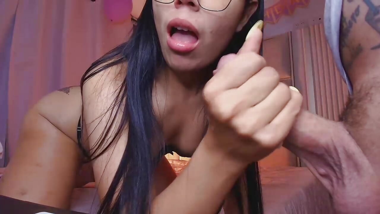 I love sucking dick 🤭🍆 - video by Alessandro_secret cam model