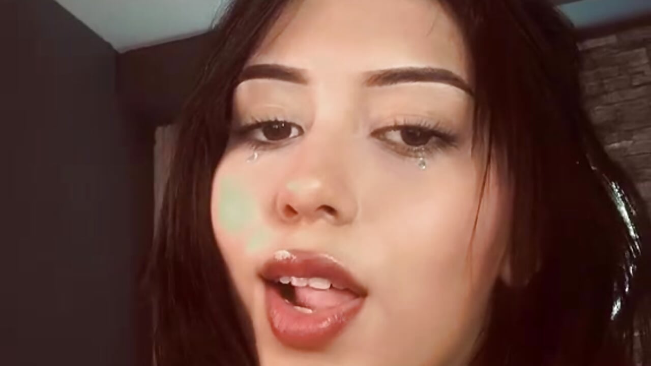 mmmm - video by gemma_19_ cam model