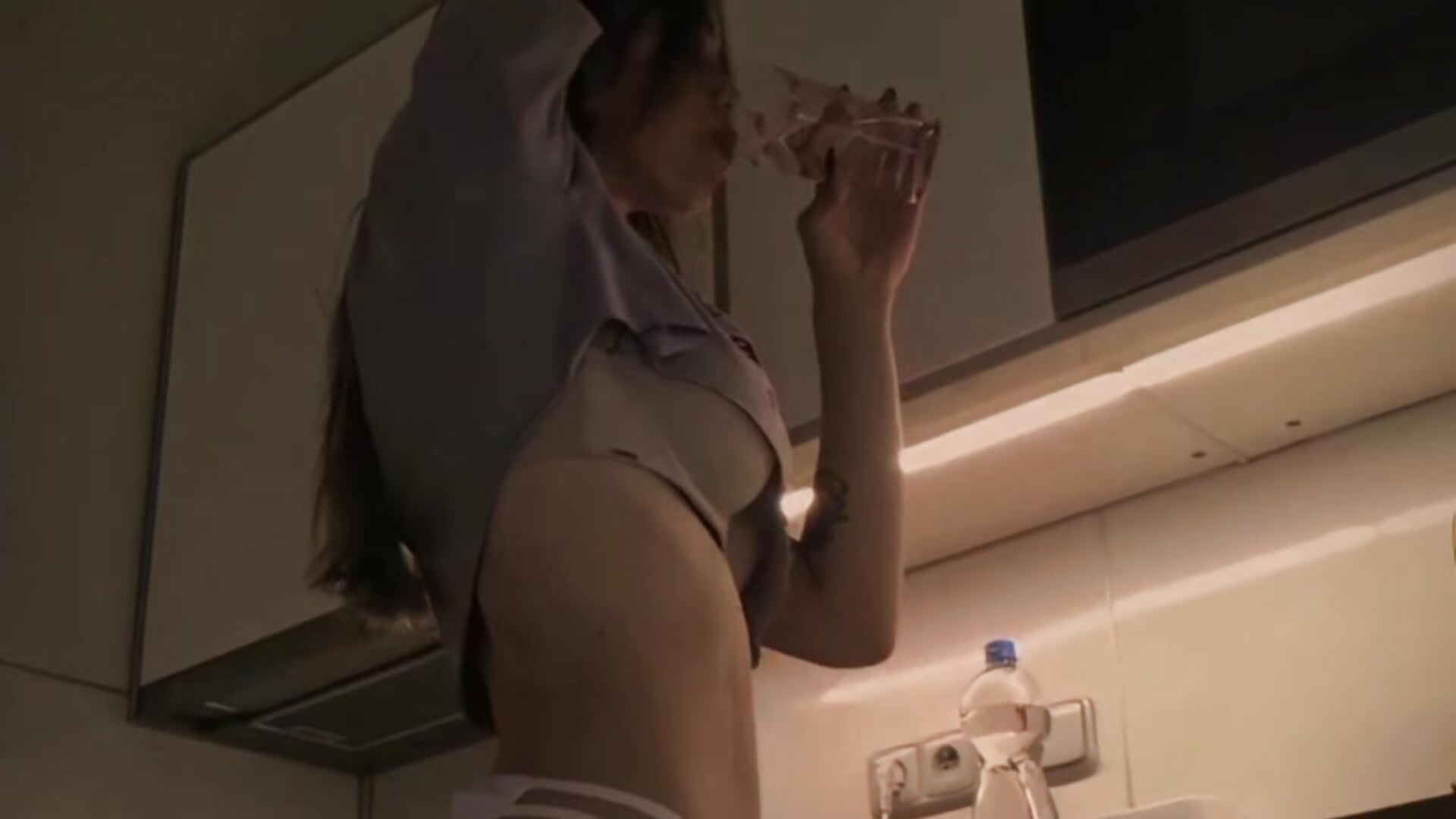white panties – video modela na kameri Lisahoppii