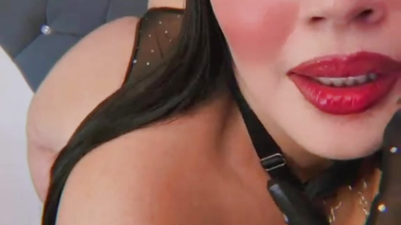 A Temptation Named Violeta 🔥💋 – video od webkamerové modelky viioletta_00