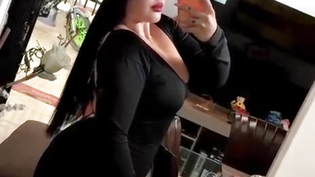 😪🤍🫀 - video by viioletta_00 cam model