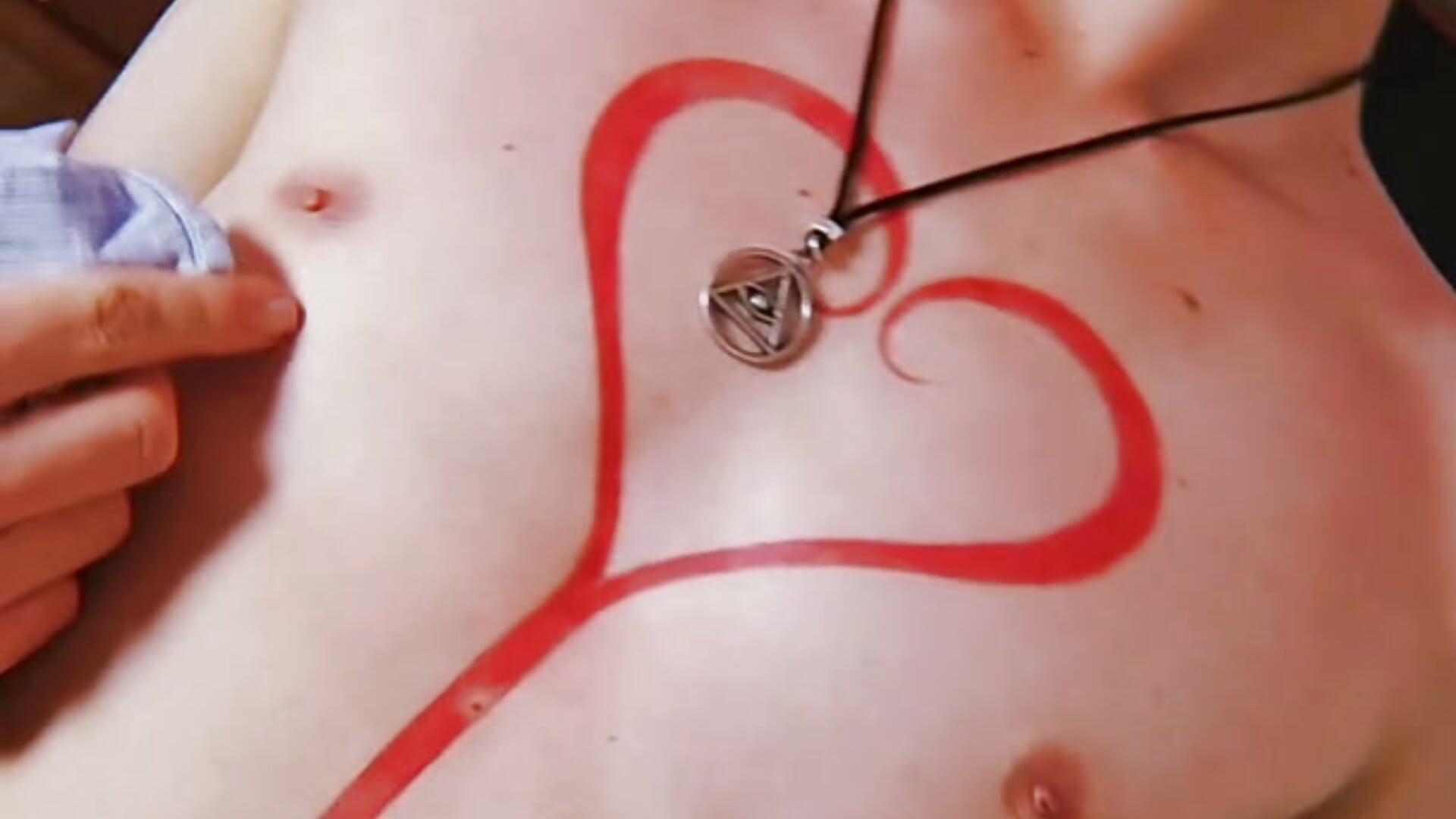 Tymmy’s Tattoo – video modela na kameri LittleTymmy