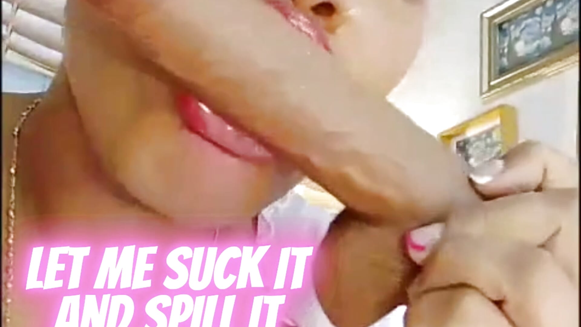 let me suck it and spill it on my tits...💦 – video af DafneRoger cam-model