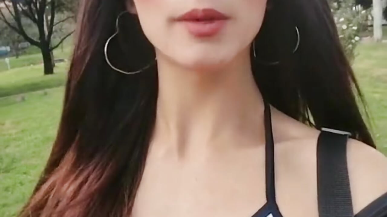 sexy girl - video by Juliette_Doll_ cam model