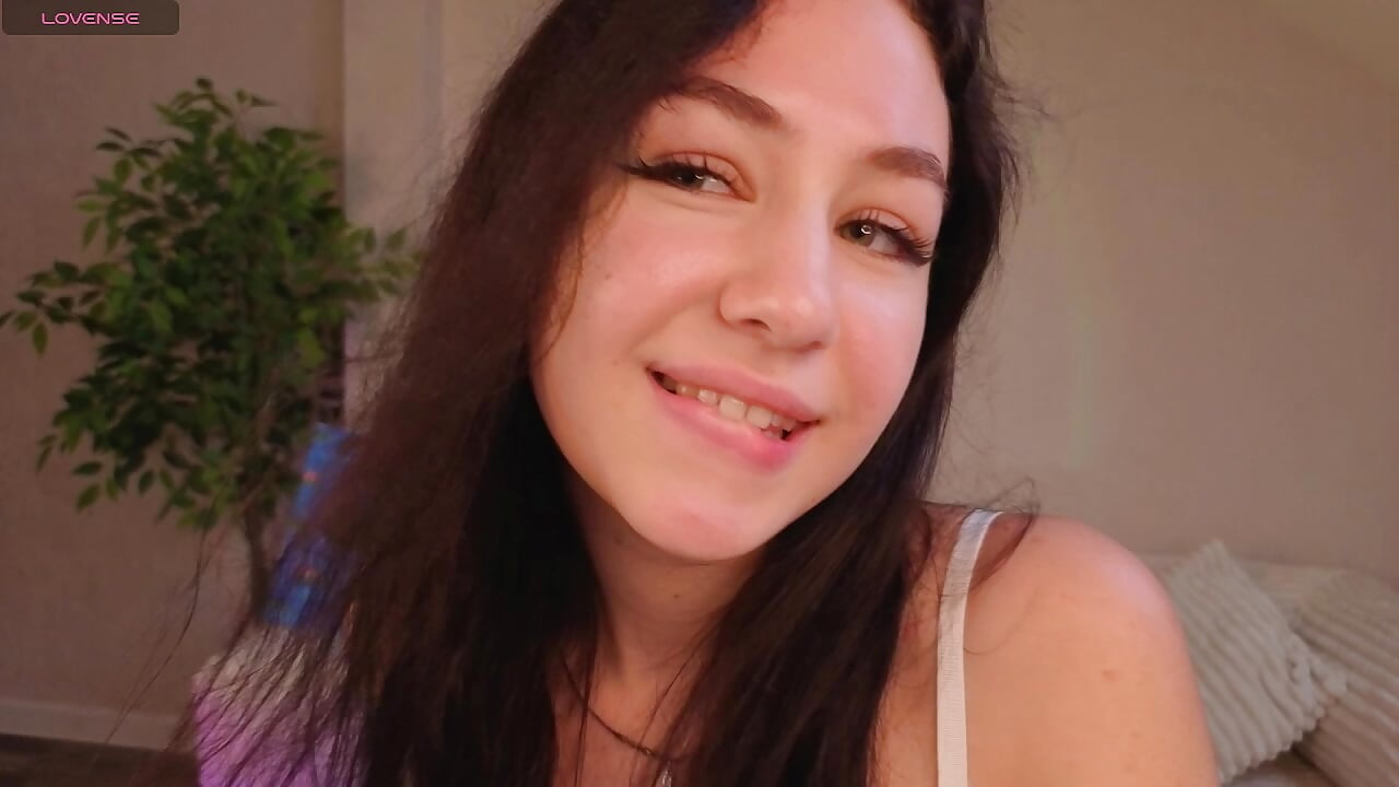 it's me :) - clip cu Sofia_Conner model videochat