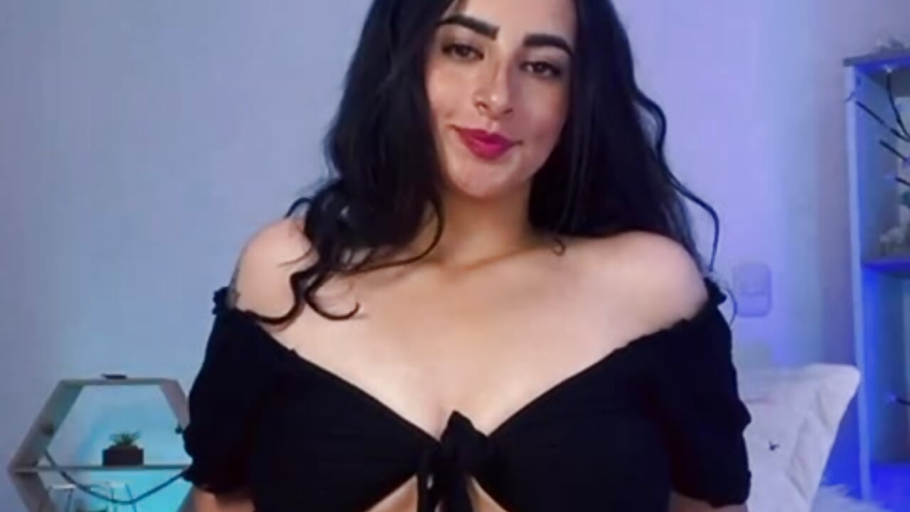 Enola 🤎💛