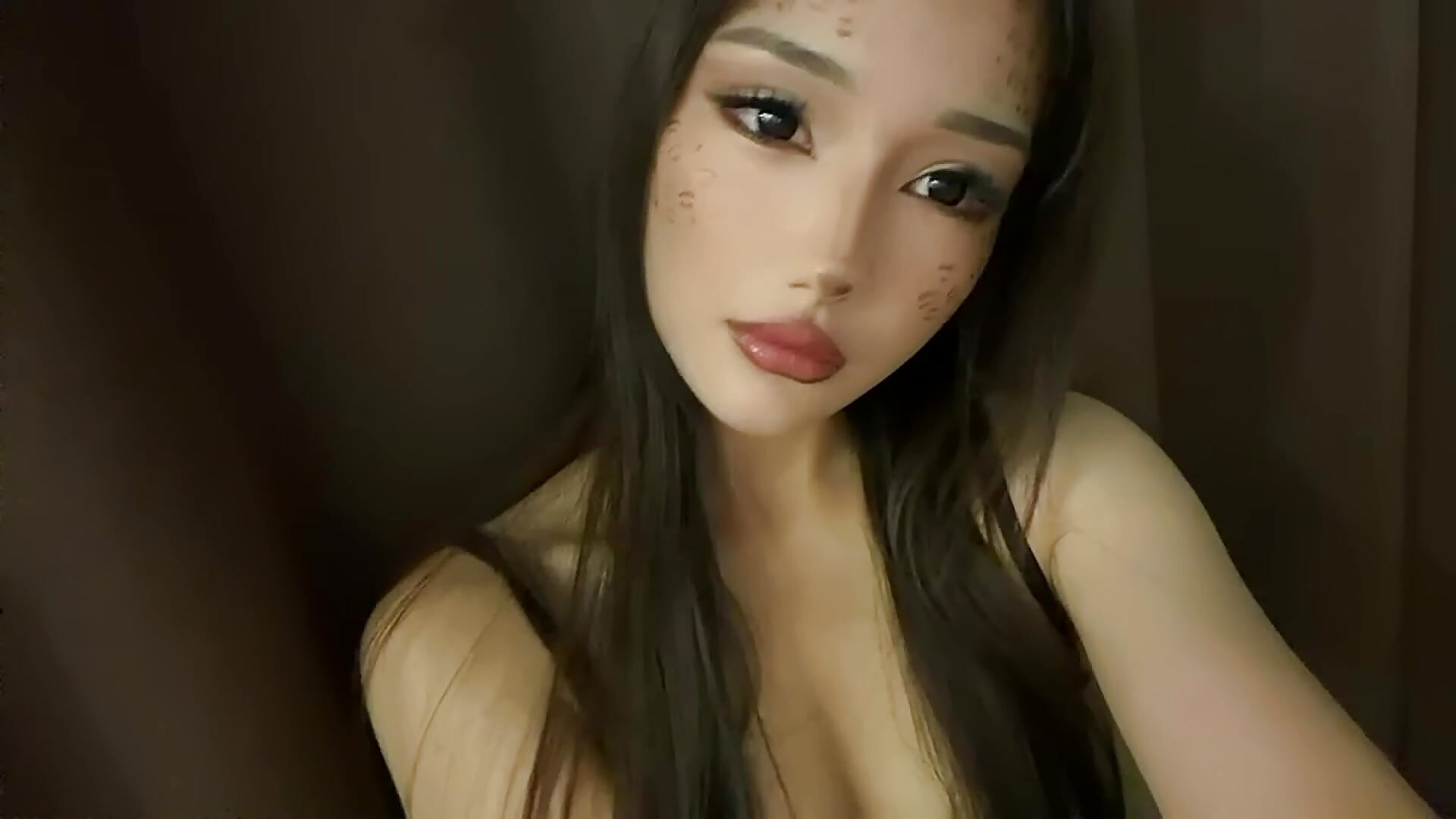 Meow Meow Meow - video by RefereedHobble cam model