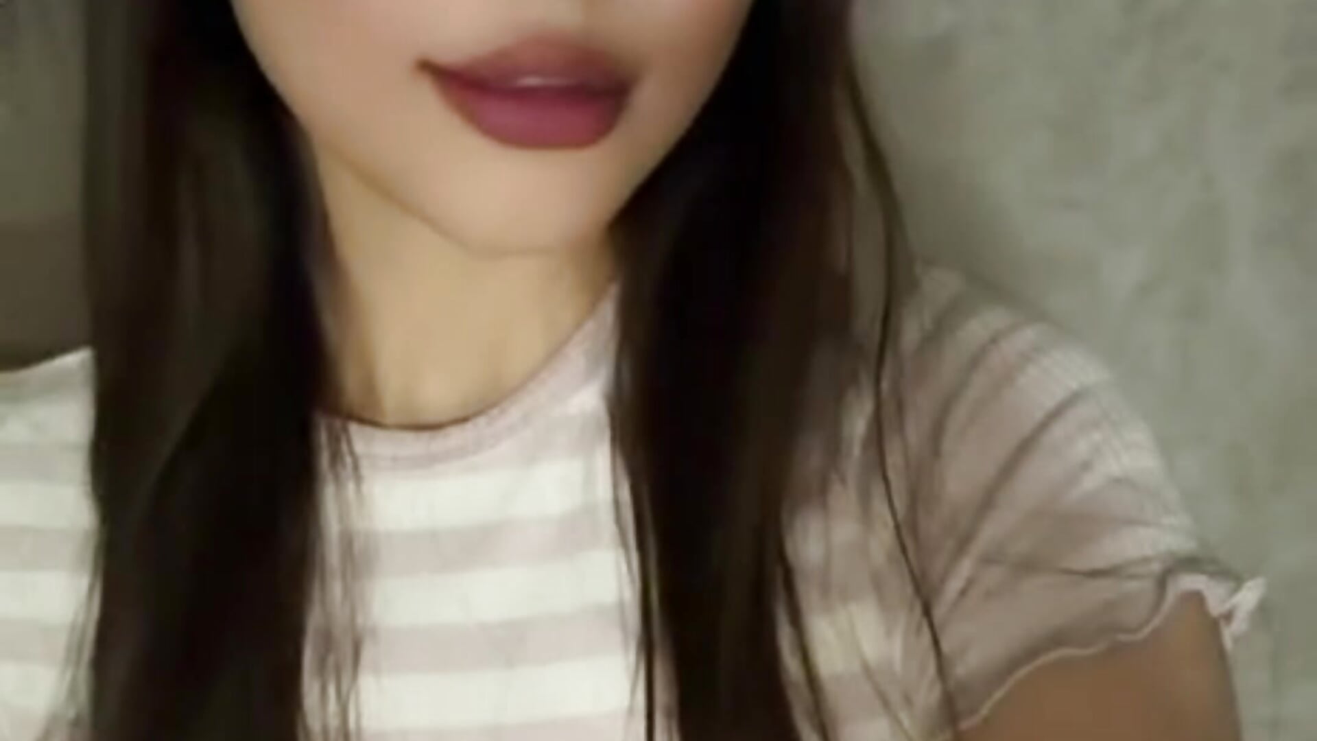 <3 – video modela na kameri RefereedHobble